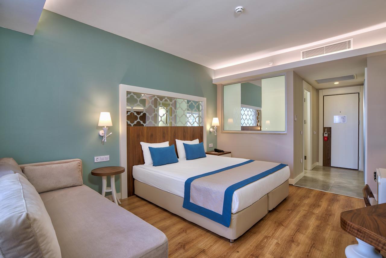 Side Crown Sunshine Ultra All Inclusive Luaran gambar